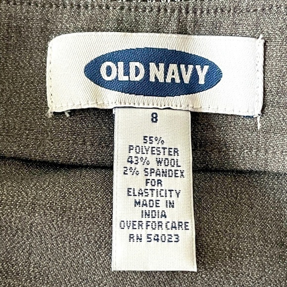 Old Navy Rhinestone Sequin Floral Embroidered Gray Stretch Pencil Mini Skirt, 8 - Picture 2 of 10